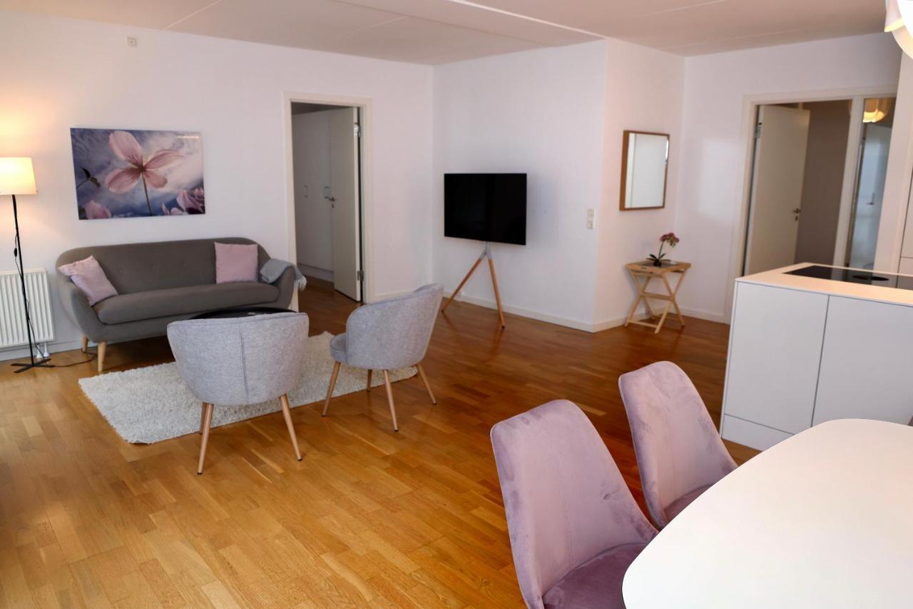 Scandi-Hygge 2 Bedroom Apartment In Charming Christianshavn København Eksteriør billede