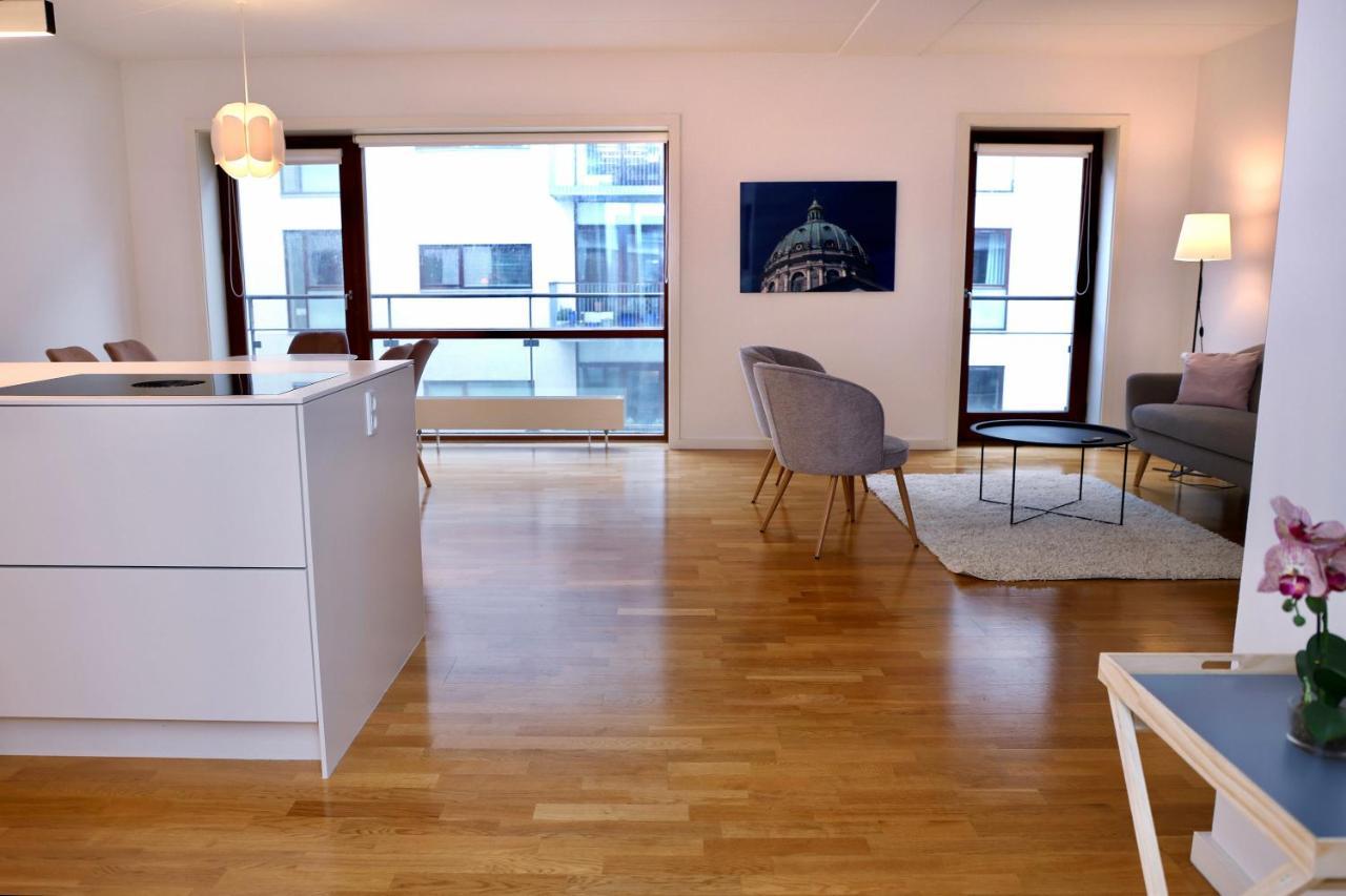 Scandi-Hygge 2 Bedroom Apartment In Charming Christianshavn København Eksteriør billede