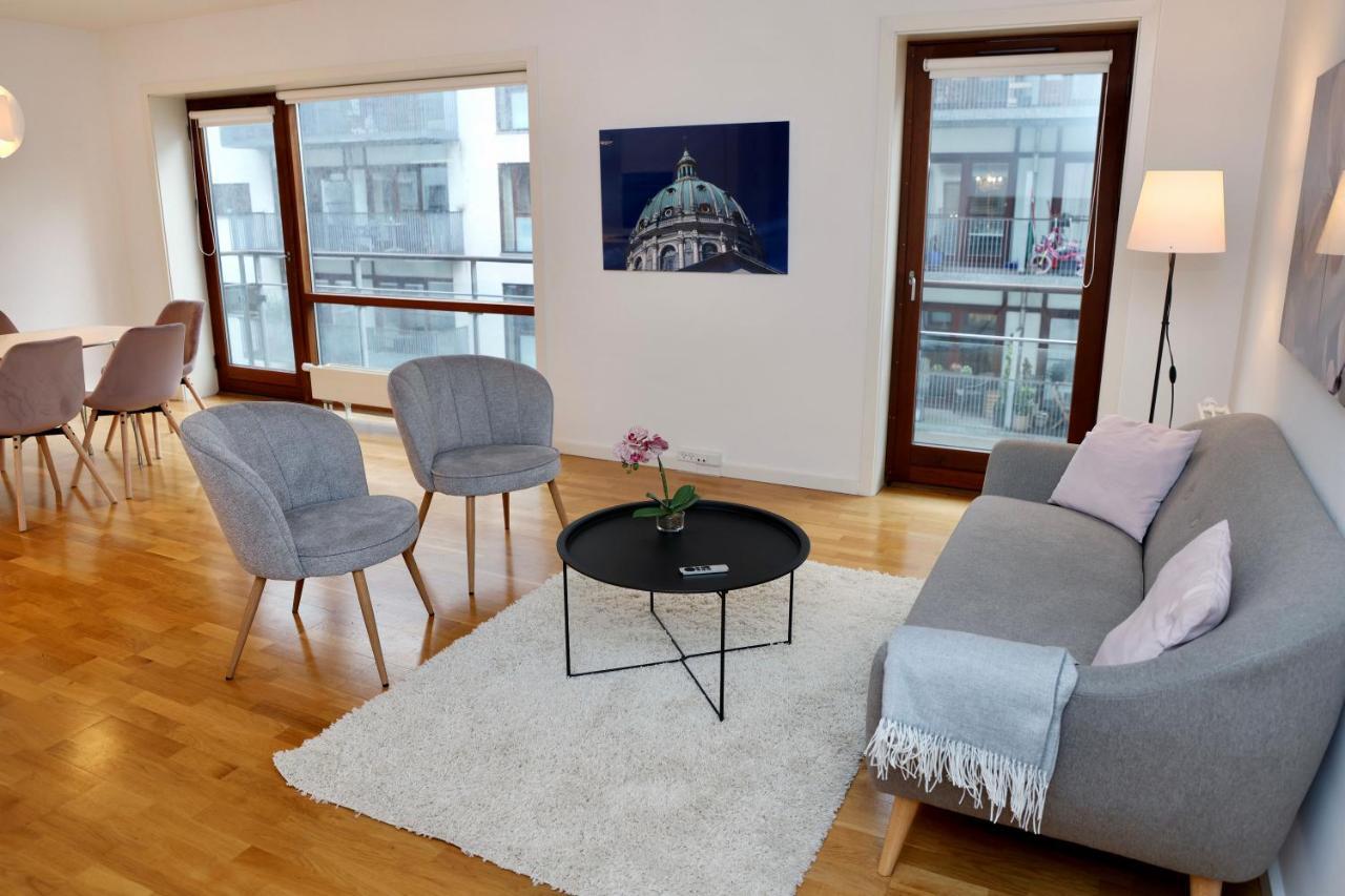 Scandi-Hygge 2 Bedroom Apartment In Charming Christianshavn København Eksteriør billede